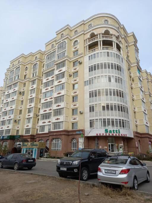 Appartement Уютная Квартира Комфорт Класса76 à Astana Extérieur photo